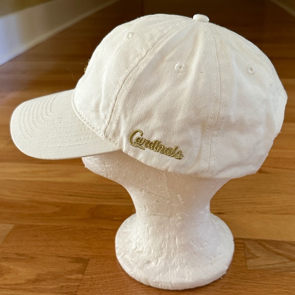 St. Louis Cardinals White Cap Hat Gold Metallic Script Gold Metal Logo Womens - Picture 3 of 13